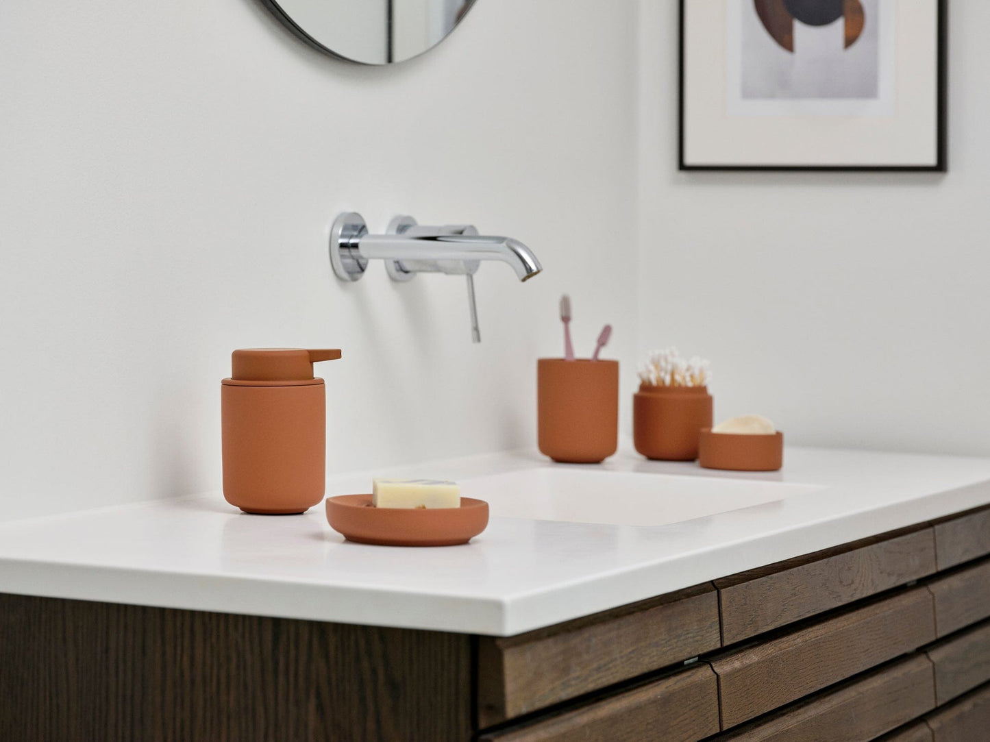 UME Jar With Lid