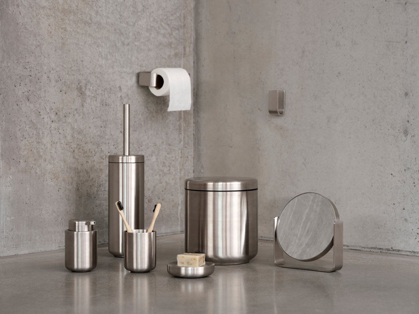 UME Toothbrush Mug