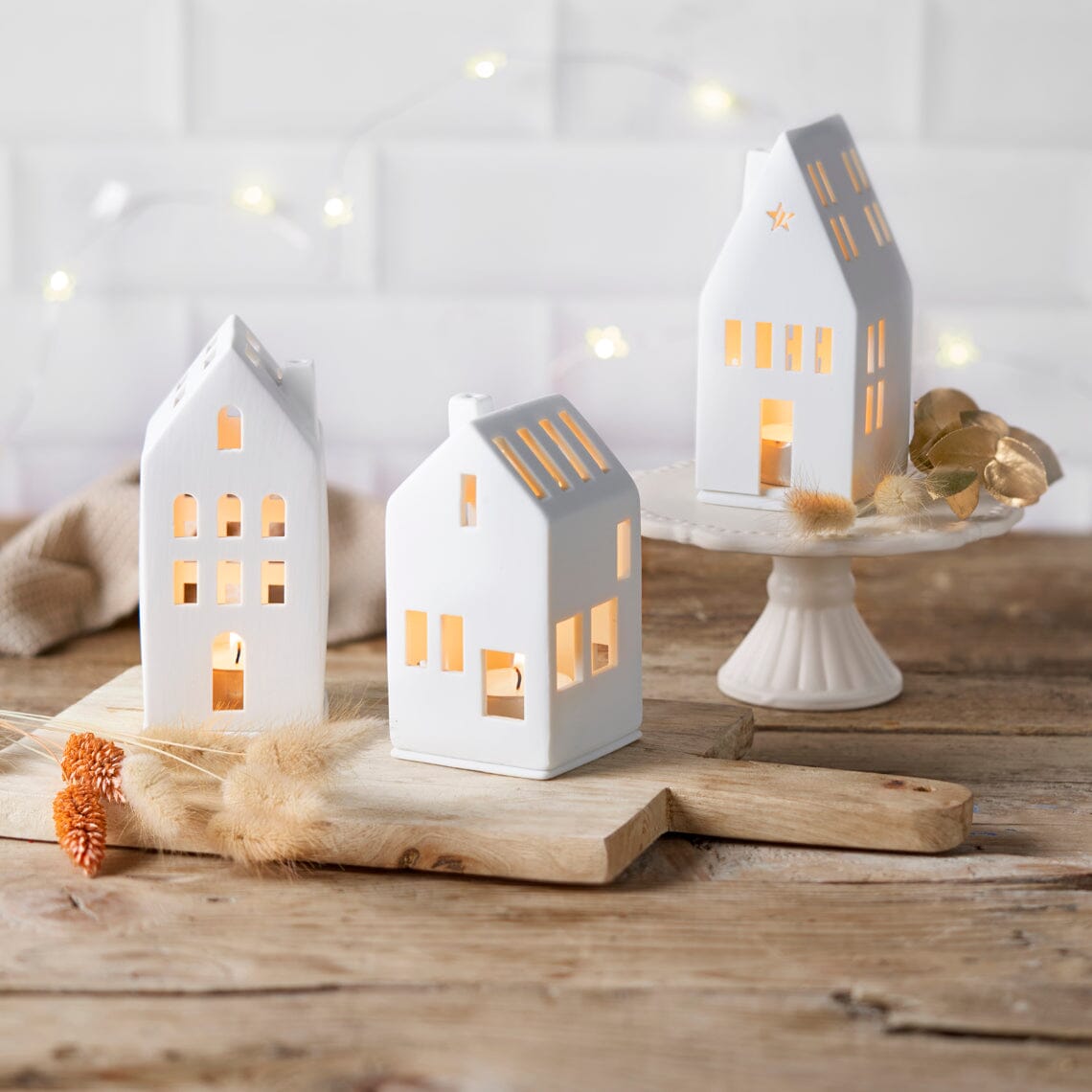Rader Porcelain Village Guest, Residential, and Dream House Set