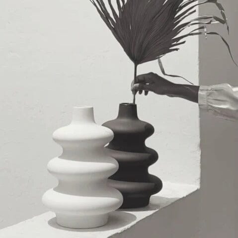 Big Mezo Contour-Shaped Vase