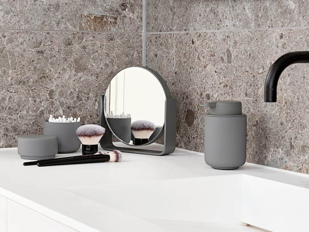UME Table Mirror