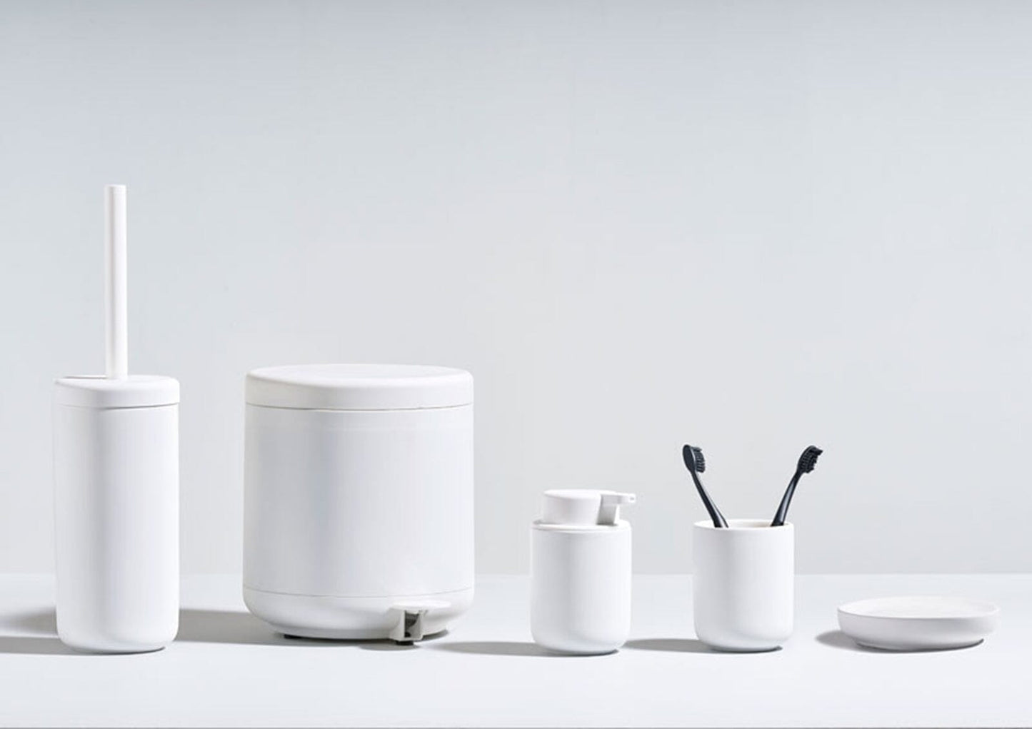 UME Toothbrush Mug