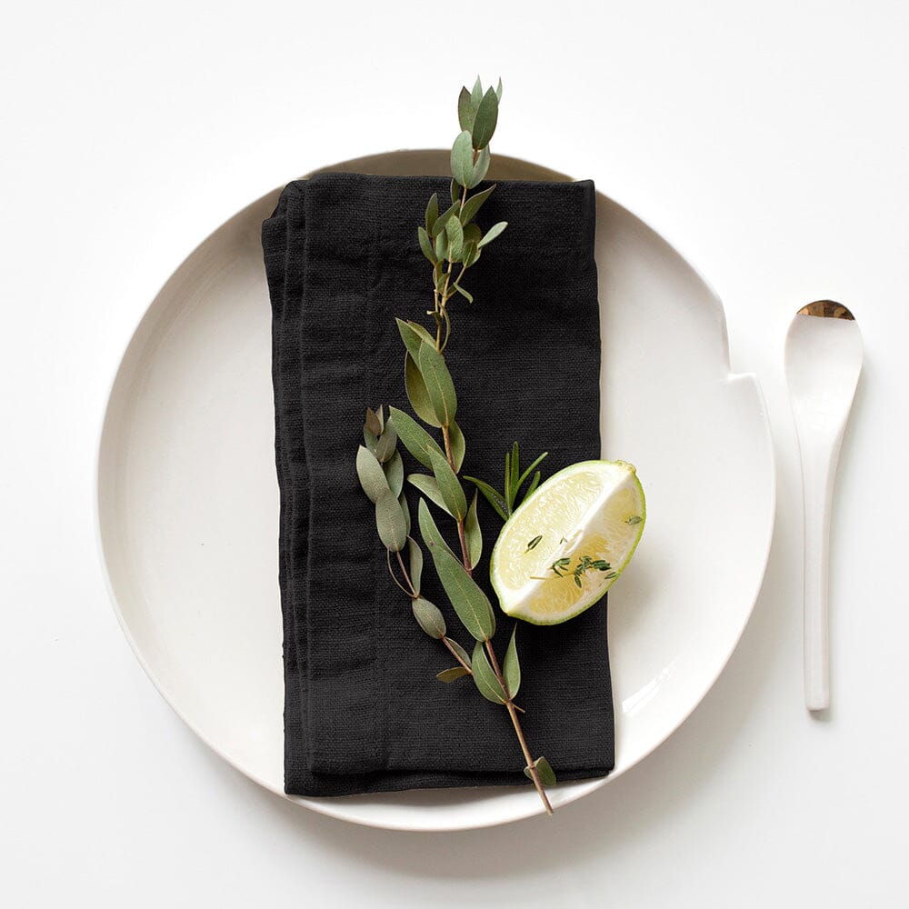 http://cribsi.com/cdn/shop/products/LinenTalesNapkinBlack001_1200x1200.jpg?v=1673034917