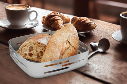 Zack Panore Bread Basket