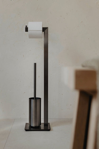 Zack Linea Toilet Butler in Anti-Fingerprint Graphite Finish