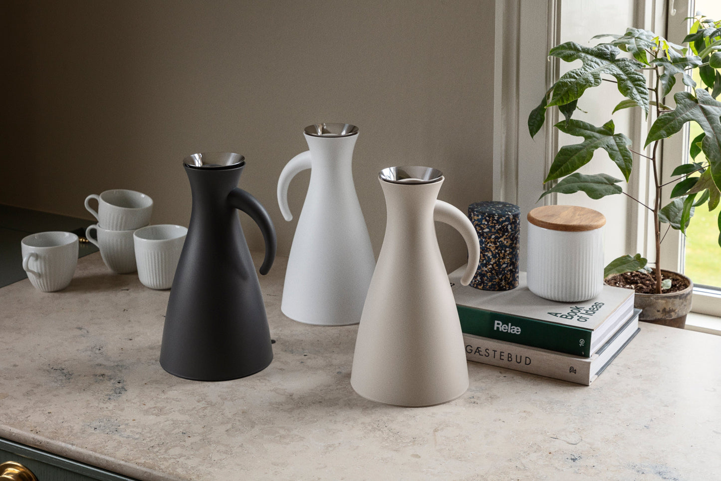 Eva Solo 32oz (1L) Vacuum Carafe
