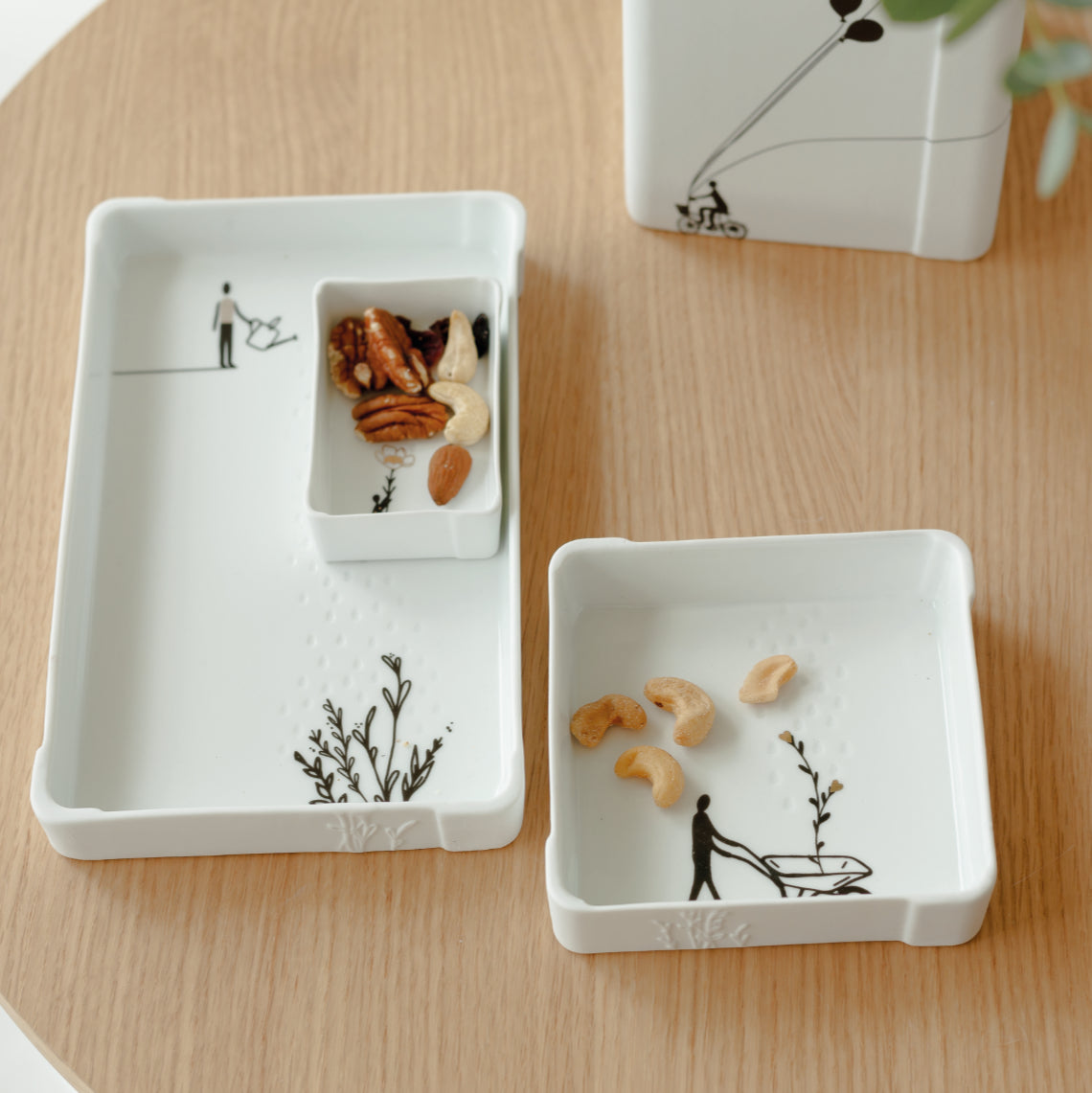 Rader Picture Stories Decorative Tray Set of 3