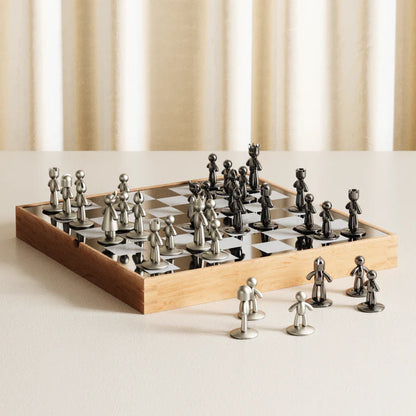 Umbra Buddy Chess Set