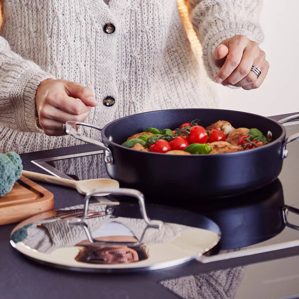 Alva Maestro PFAS-Free 3.5 Qt Saute Pan With Lid