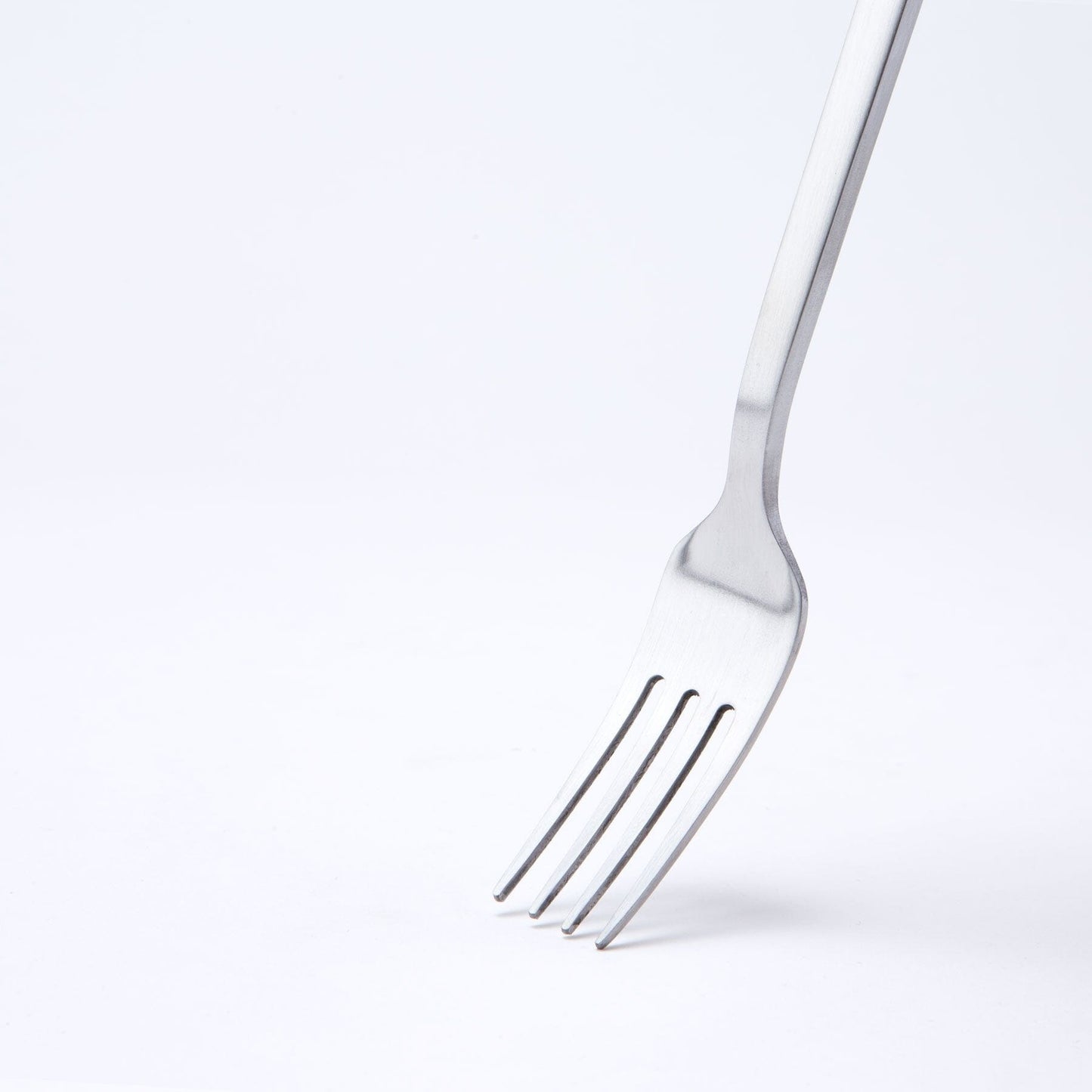 Apsel Flatware (20 Piece Set)