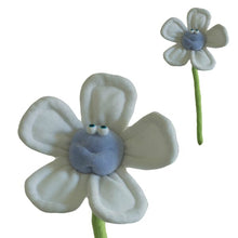 Load image into Gallery viewer, Plush Daisy Soft Sculpture
